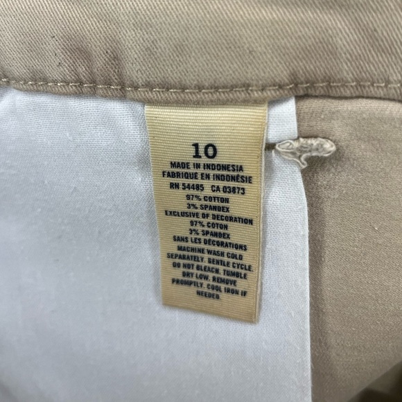 American Eagle Shorts - Picture 4 of 4